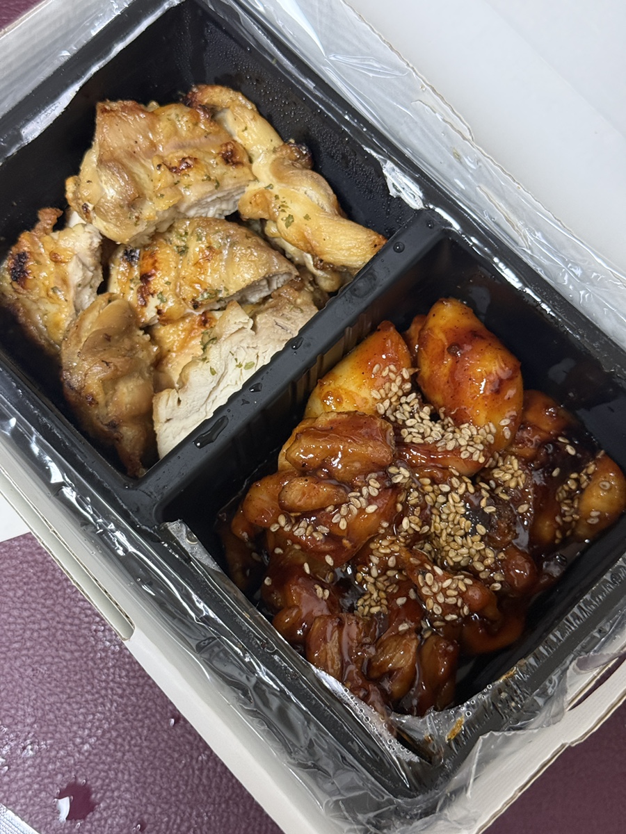 꾸브라꼬숯불치킨 청당점 사진 4