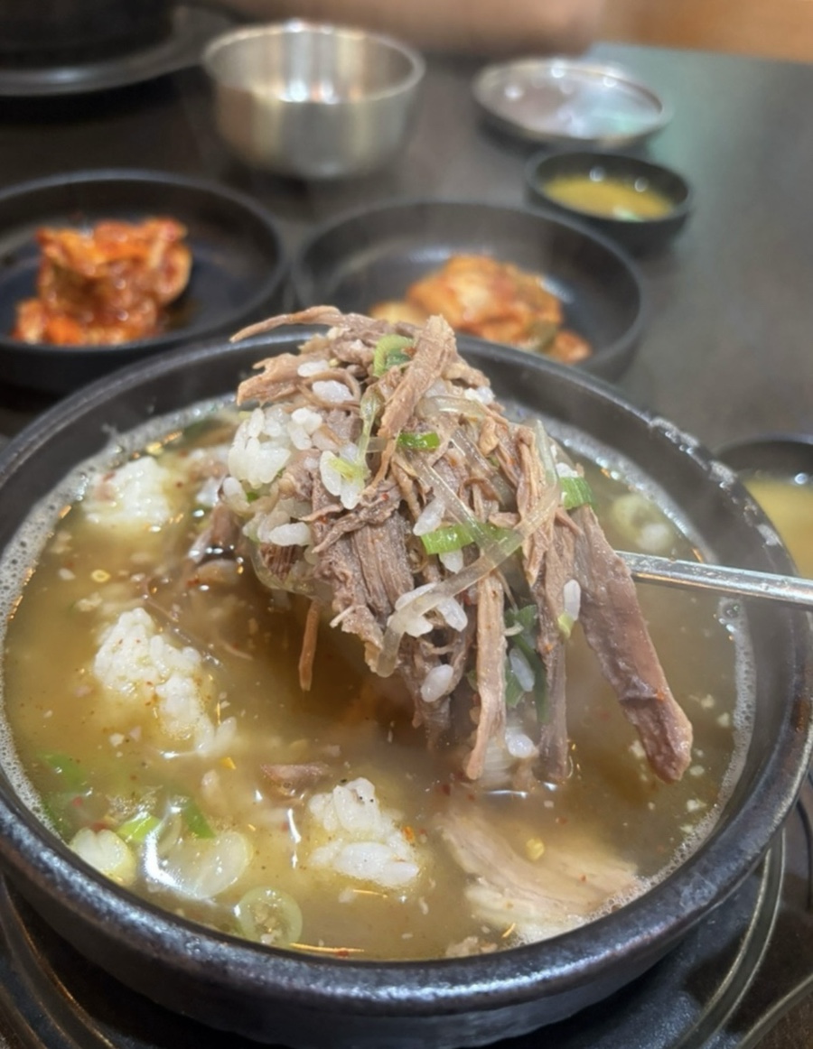 이순신소국밥 용운장군점 사진 1