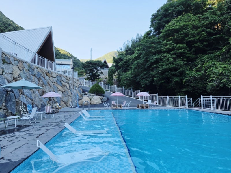 경남 풀빌라 산청 앤더포레 바베큐 대형수영장까지 아이랑 국내여행 후기