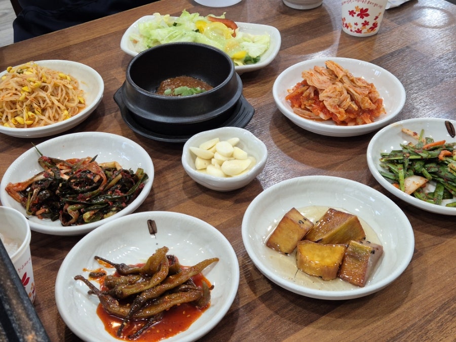 다라물돌솥쌈밥 사진 5