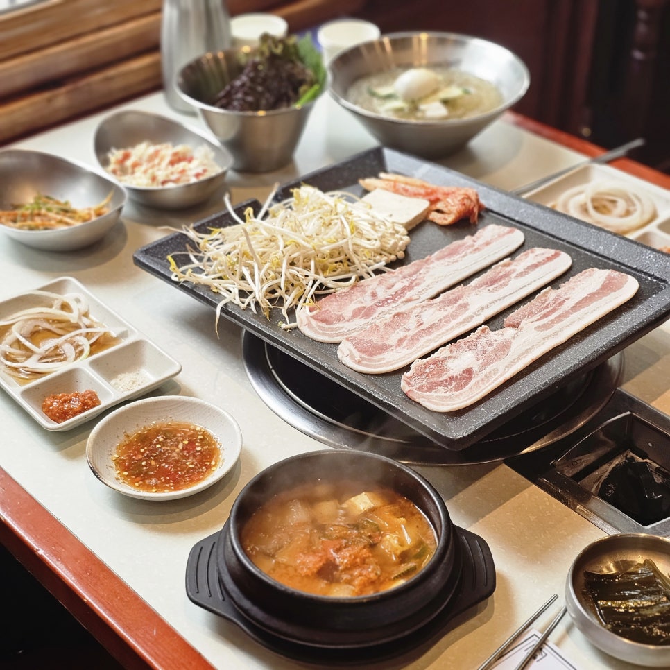 마장동고기집 부천송내점 사진 1