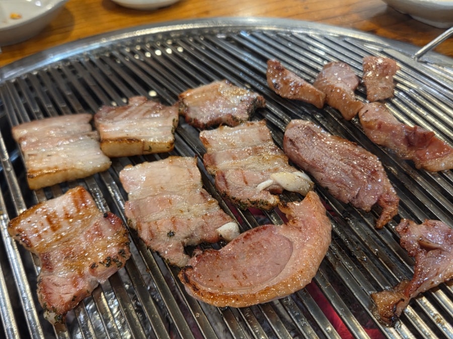 시골마루장작구이 서오릉점 사진 1