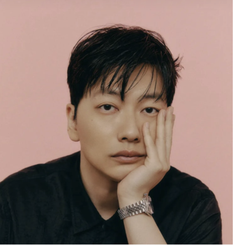 옷 잘 입기로 소문난 이동휘가 직접 만들었다는 그 브랜드, 라인업 모아봤어요.zip