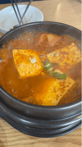광주 용봉동 김치찌개 맛집 무한사랑 용봉점, 현지인이 찾는 점심 맛집