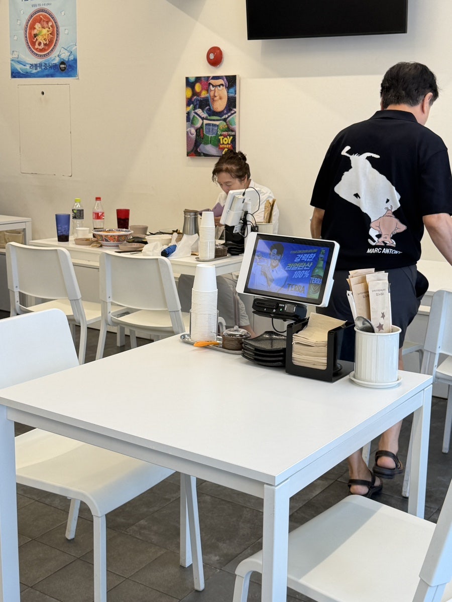 려블랙 사진 6