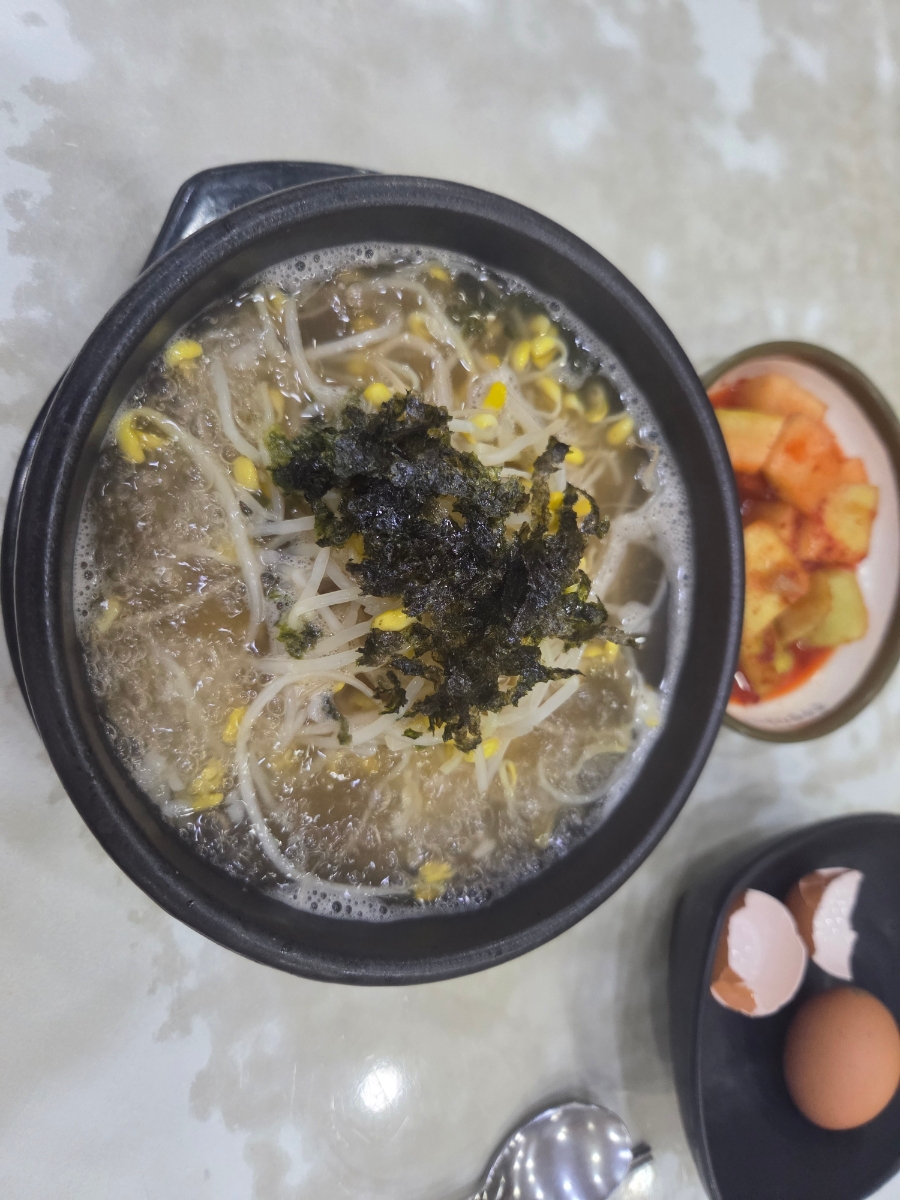 24시전주명가콩나물국밥 관저점 사진 3