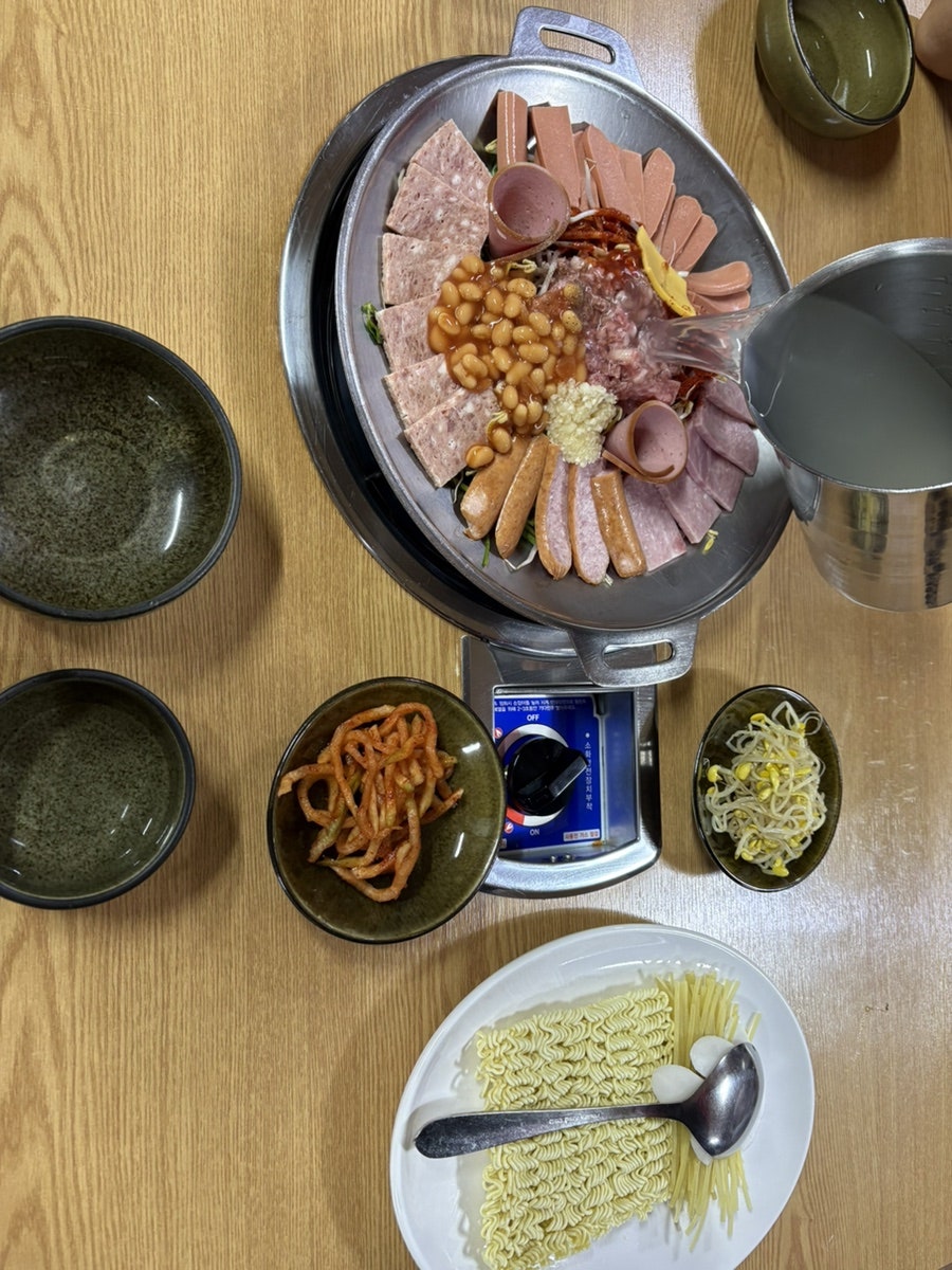 초롱이고모부대찌개 사진 6