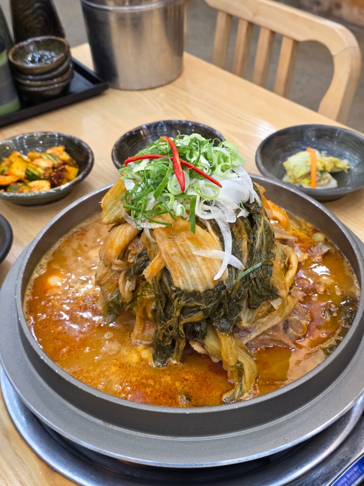 광주 감자탕 진월동 맛집 놀이방 식당 뼈통