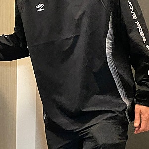 엄브로 바람막이 내돈내산 슬로우킥 냉감 긴팔 피스테