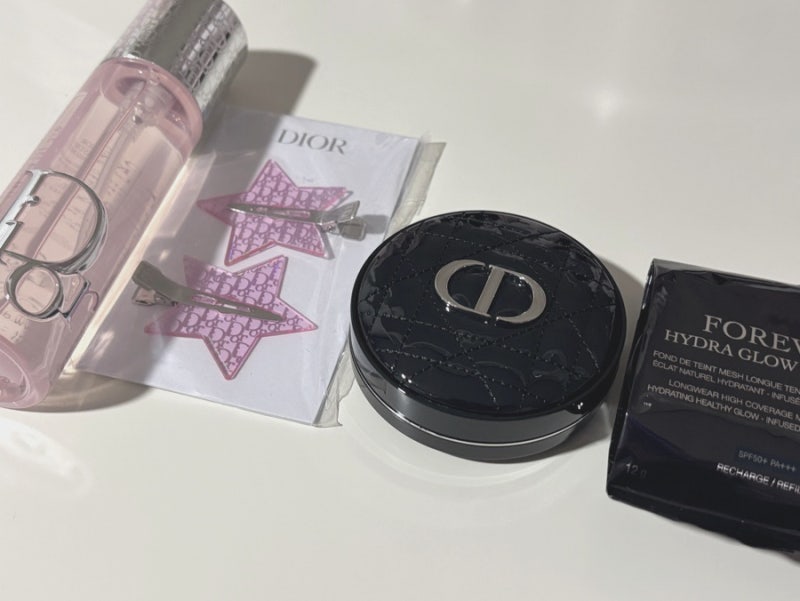 디올 포에버 하이드라 글로우 메시 쿠션, 케이스, 디올 에어플래시 미스트, 디올 오블리크 스....