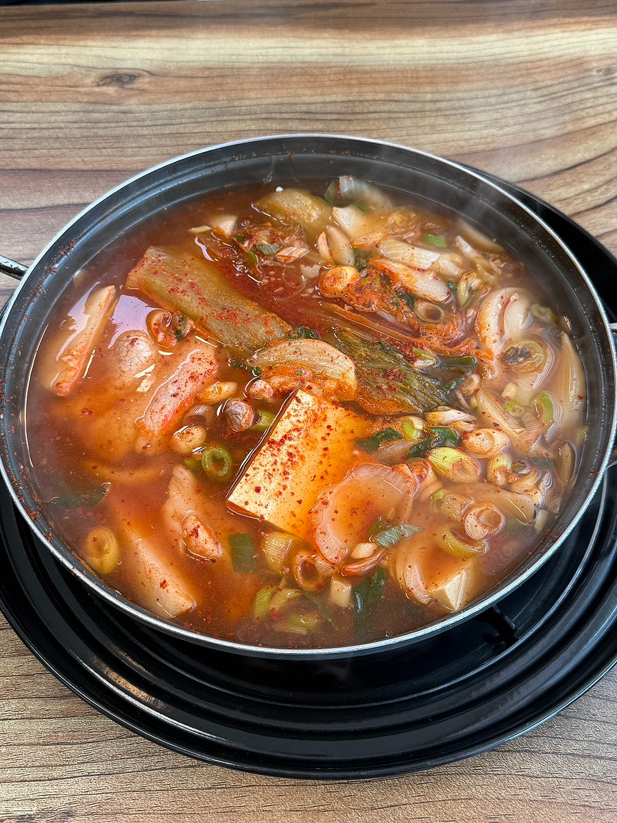 옛날생고기김치찌개 사진 6