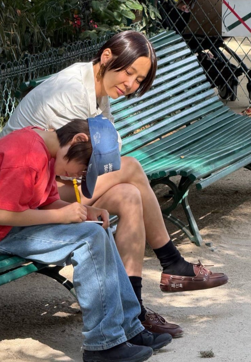 김나영이 1년 넘게 신는 로퍼 정체