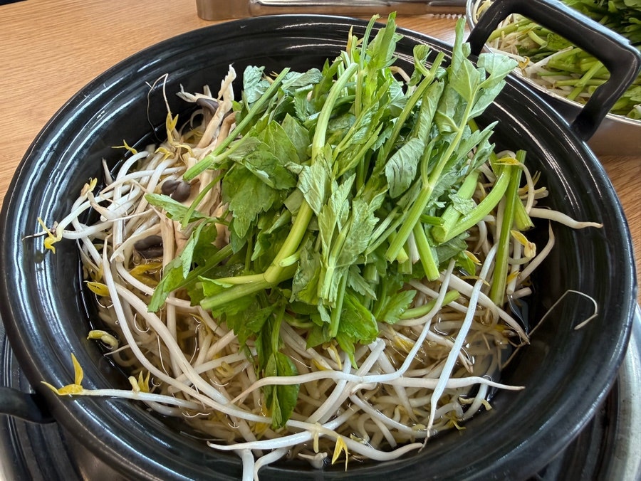 청록미나리식당 백운호수점 사진 5