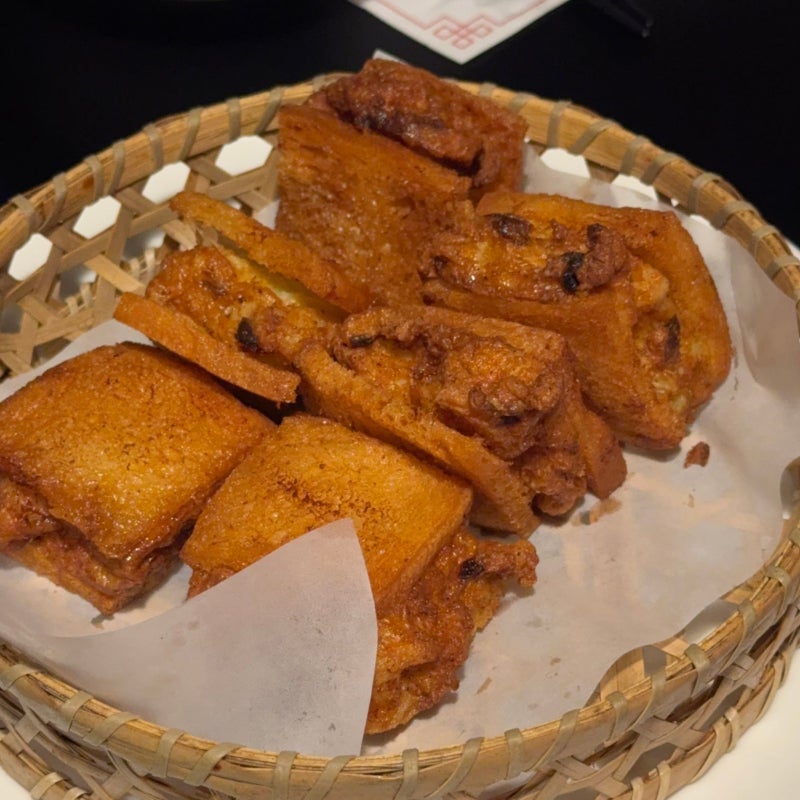 [홍대] 진진 예약 필수 중식 맛집, 멘보샤는 꼭 먹자
