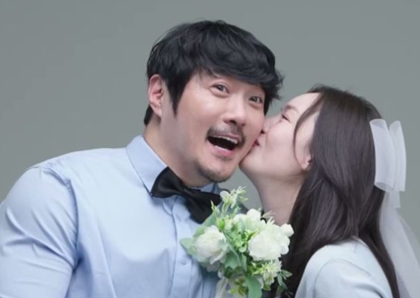 "사회 유재석·축가 김종국?" KCM 결혼식 라인업이 벌써부터 대박 조짐!