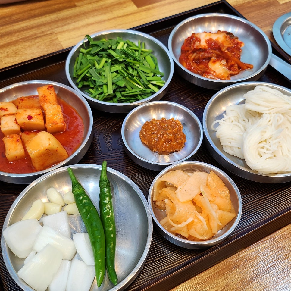 온달돼지국밥밀면 본점 사진 6