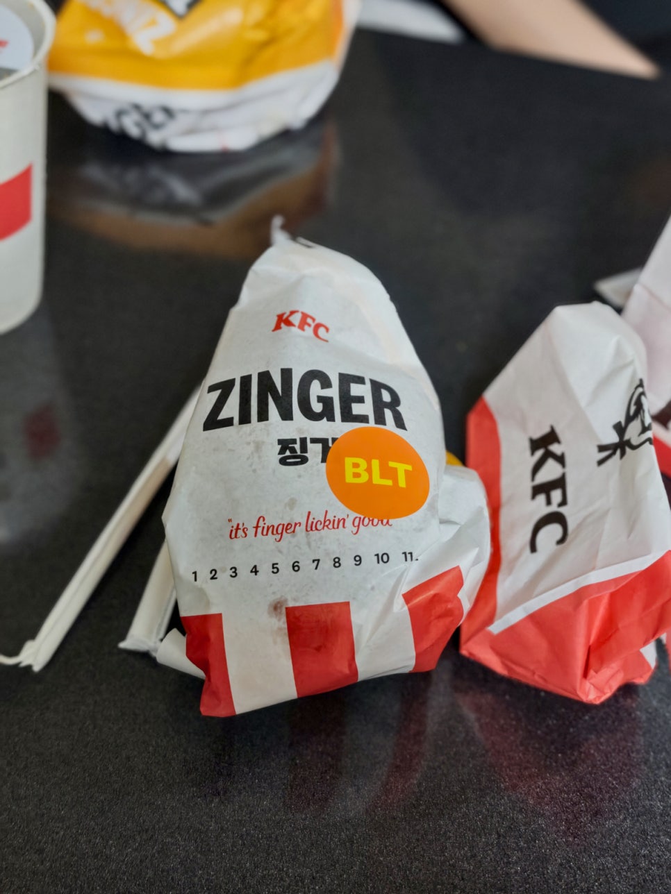 KFC 독산동점 사진 6