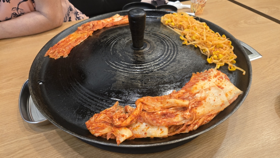 돈판사판 일산식사점 사진 1