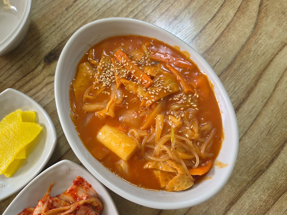 모모김밥 사진 3