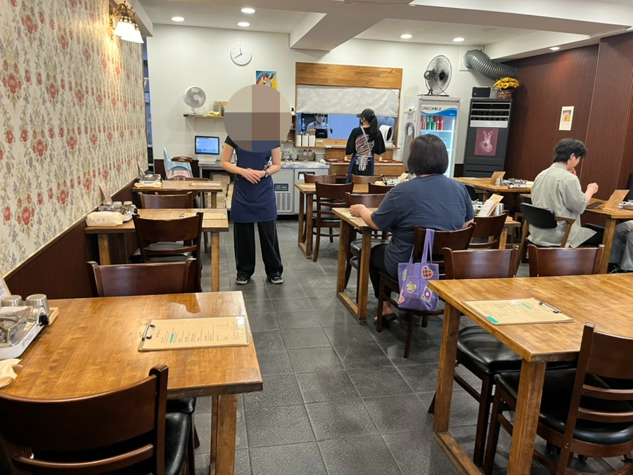 얼룩말식당 방이점 사진 5