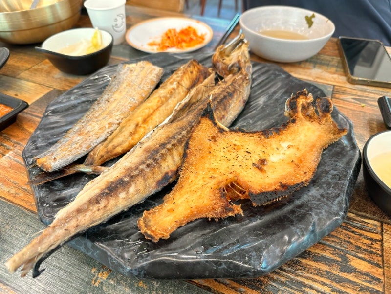 을왕리생선구이집 찾는다면? 숯불향 가득했던 을왕리꾸덕집 후기