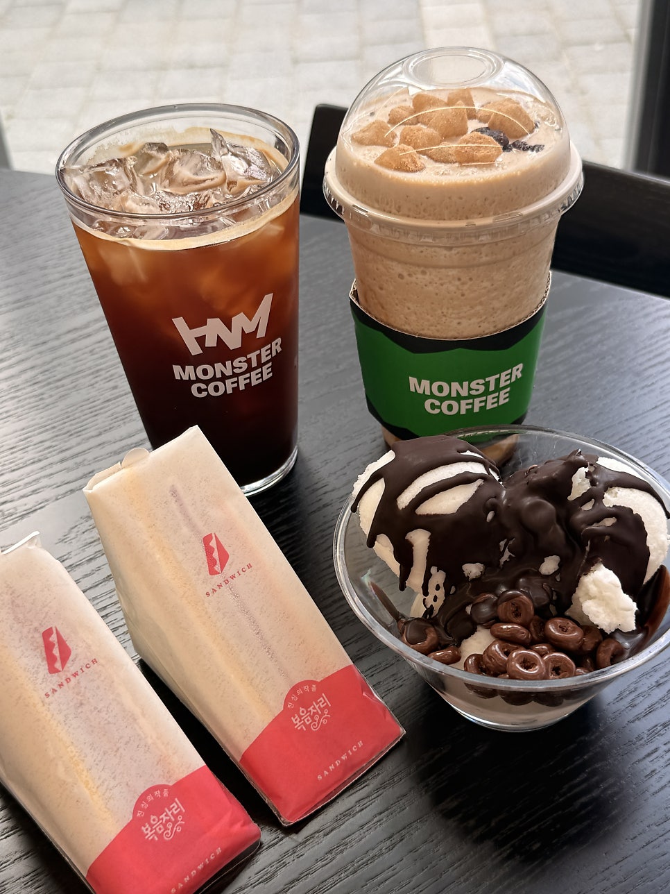 몬스터HNM커피 구미산동점 사진 1