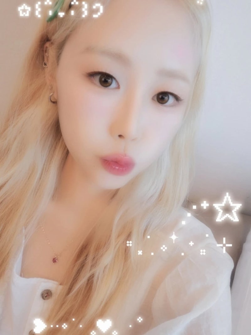 [러블리즈 이수정(베이비소울)] 오늘도 행복하고 좋은 하루가 되기를 큰수정 생일을 축하합....