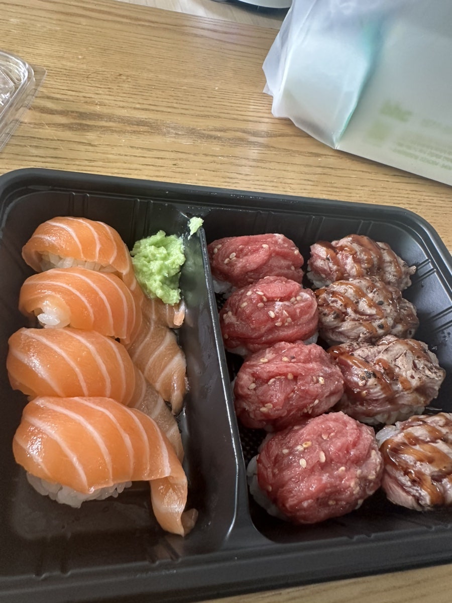 육회바른연어 서산점 사진 5