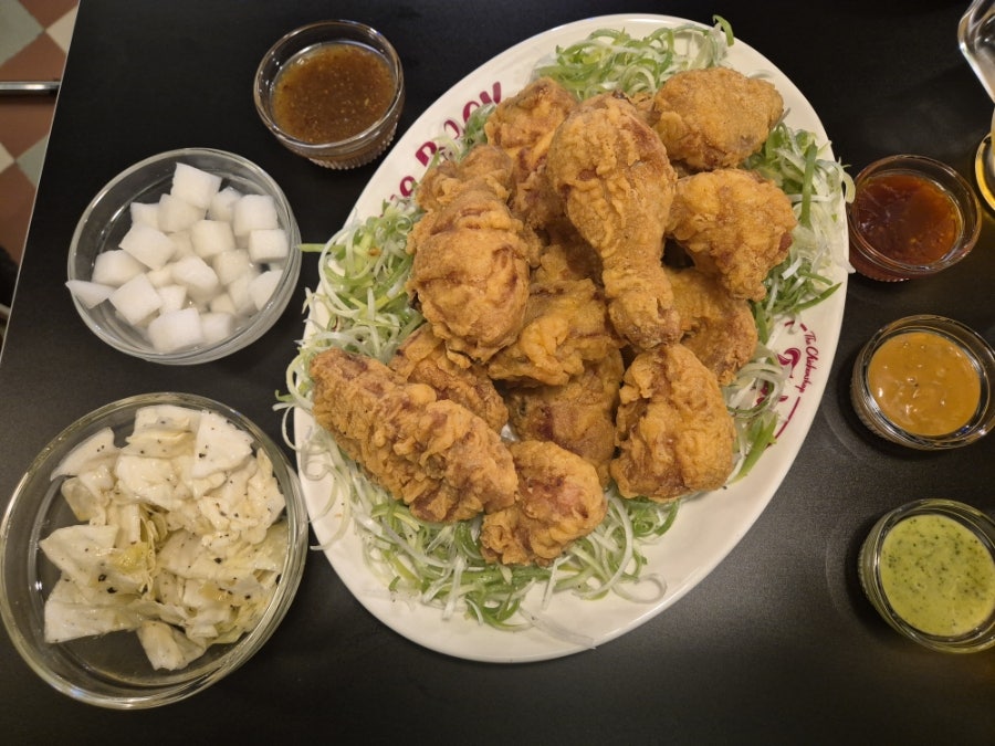 토닥더치킨샵 사진 2