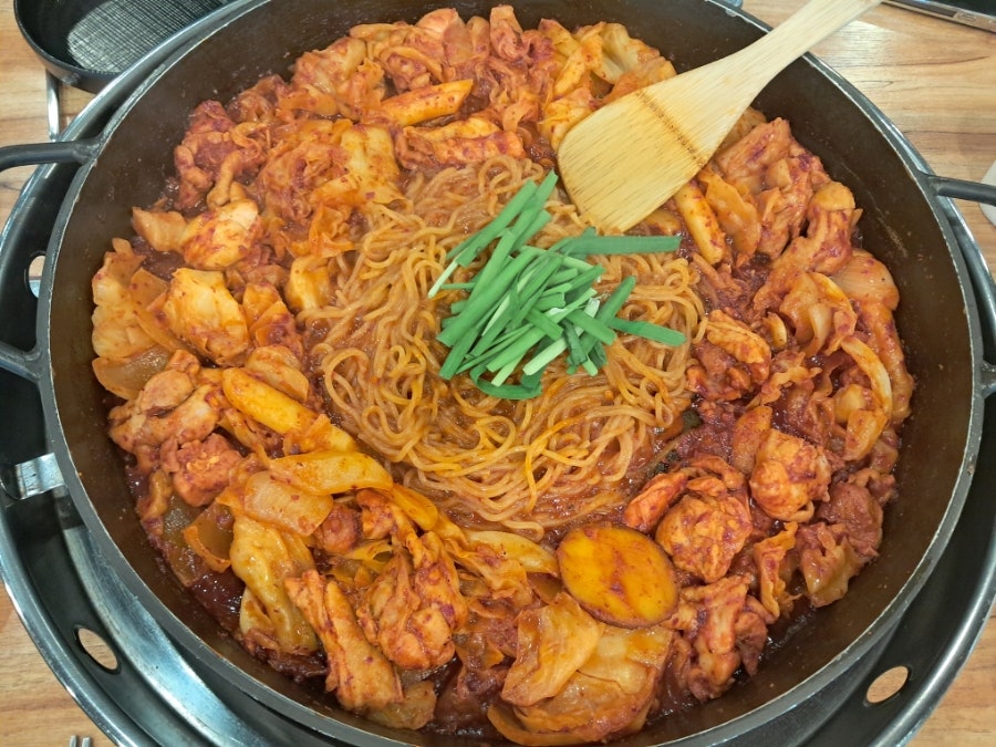 춘천골닭갈비 다산점 사진 4