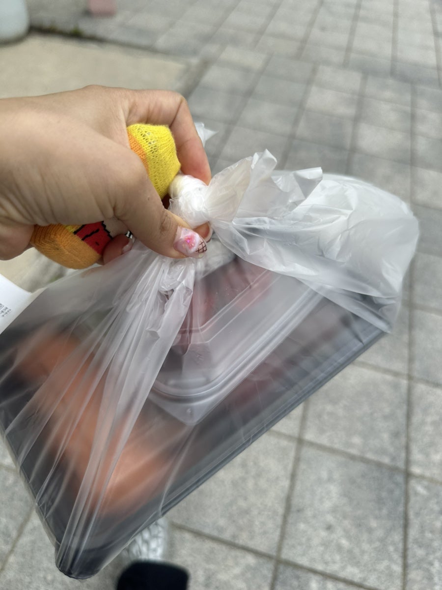 육회바른연어 서산점 사진 3