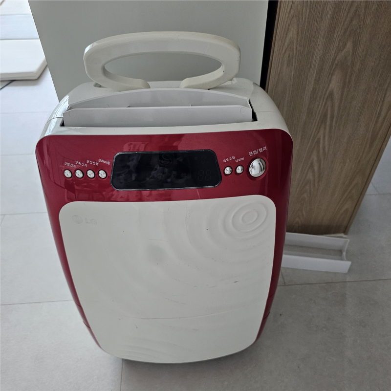 LG 제습기 사용 후기_:) LG 23L 휘센 오브제 컬렉션 제습기 DQ235MWGA