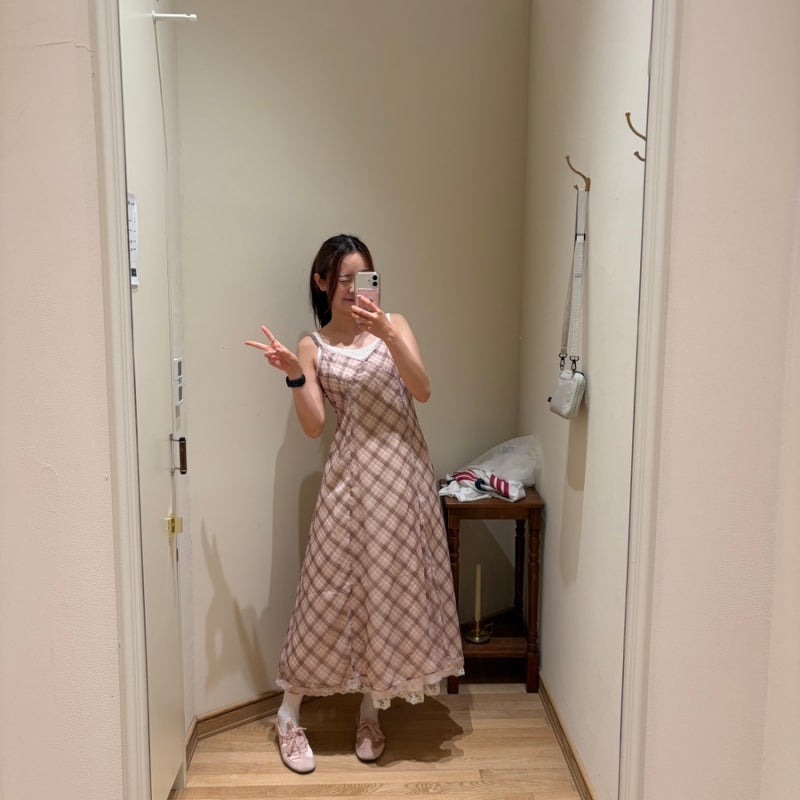 로라로라 원피스 추천 생일선물(CHECK SHEER SLIM LONG ONE PIECE DEEP PINK)