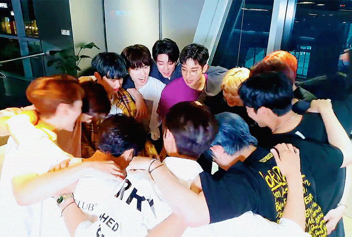 [SEVENTEEN Fanfiction/Parenting Story] I Have 13 Dads?! Part 00