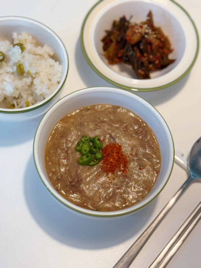 김재훈고사리육개장 밀키트 후기 택배로 집에서 편하게 즐기는 제주식 고사리해장국