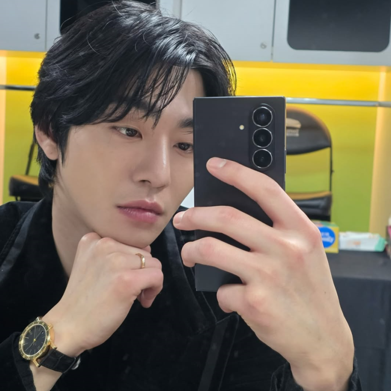 Ahn Hyo-seop's Leaf Cut, Leaf Perm, Layered Cut, Shadow Part Perm: Men's Hairstyles