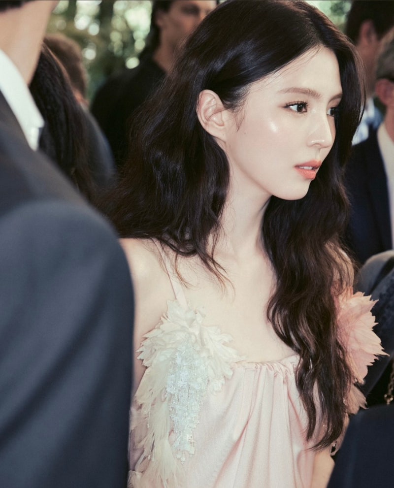 한소희 일반인 시절 벌던 금액은?