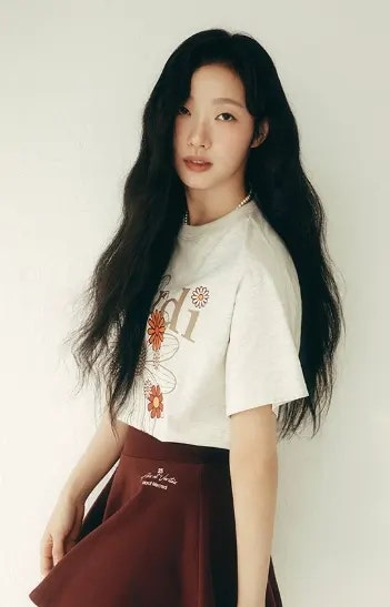김고은 나이 프로필 근황 파묘 천만 배우의 은퇴 없는 전성기 비결