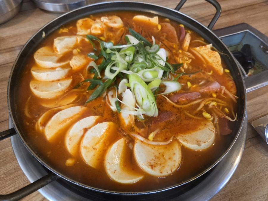소문난의정부부대찌개 고대점 사진 5