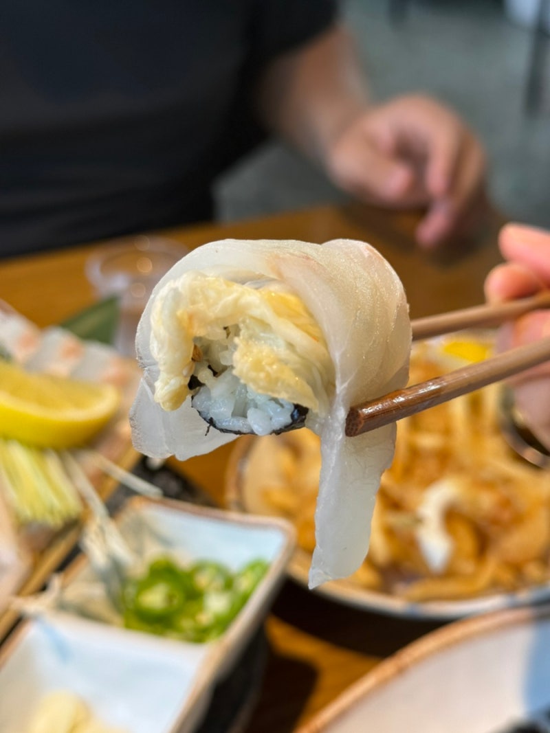 [강민경소금김밥,남산광어]한남동 맛집 남산광어, 소금김밥 원조 후기, 한남동장작구이 후기