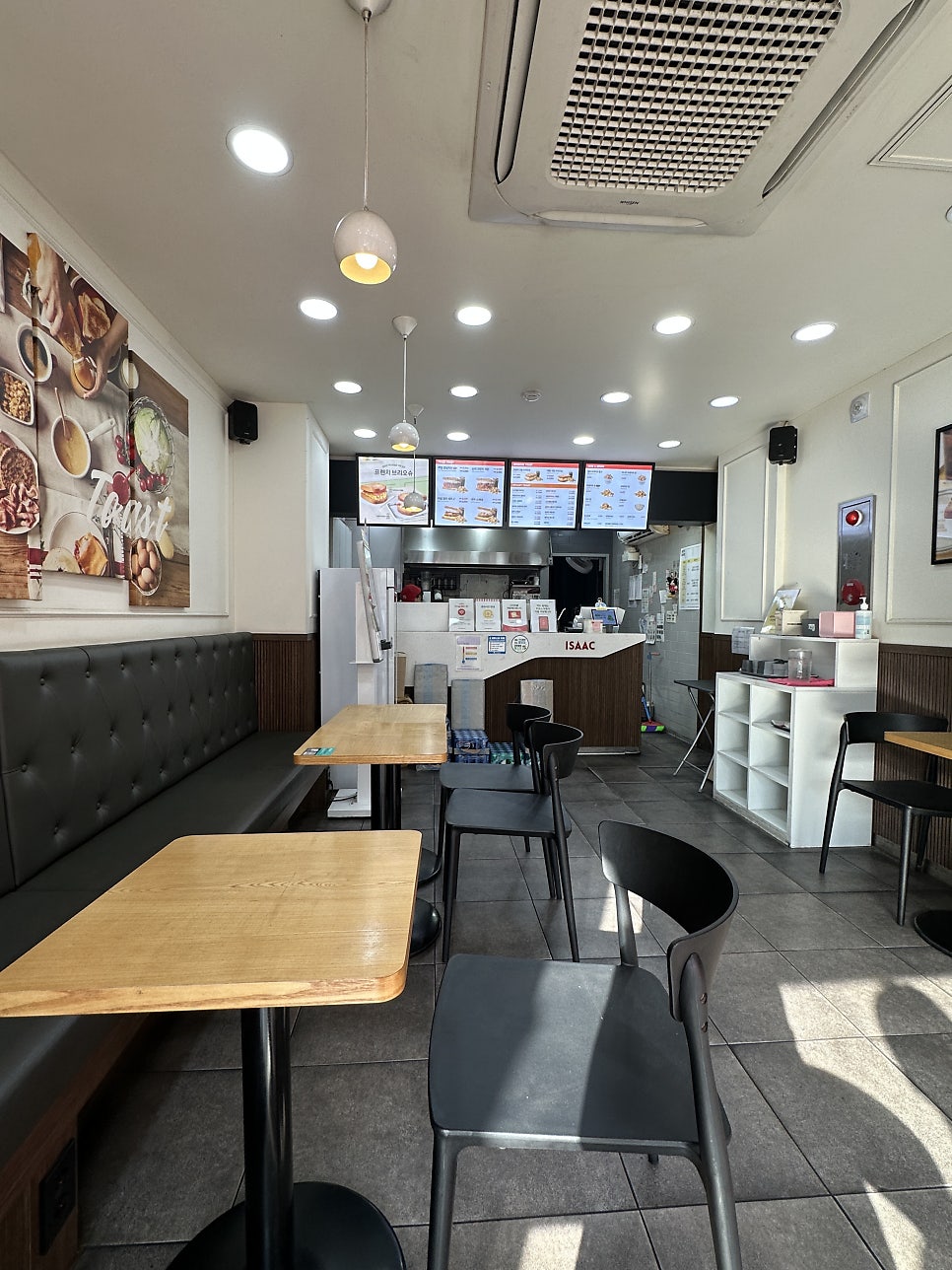 이삭토스트 대구서구청점 사진 4