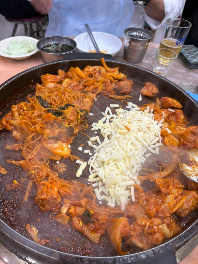 신촌 닭갈비 맛집/ 춘천집 닭갈비막국수(주차꿀팁)