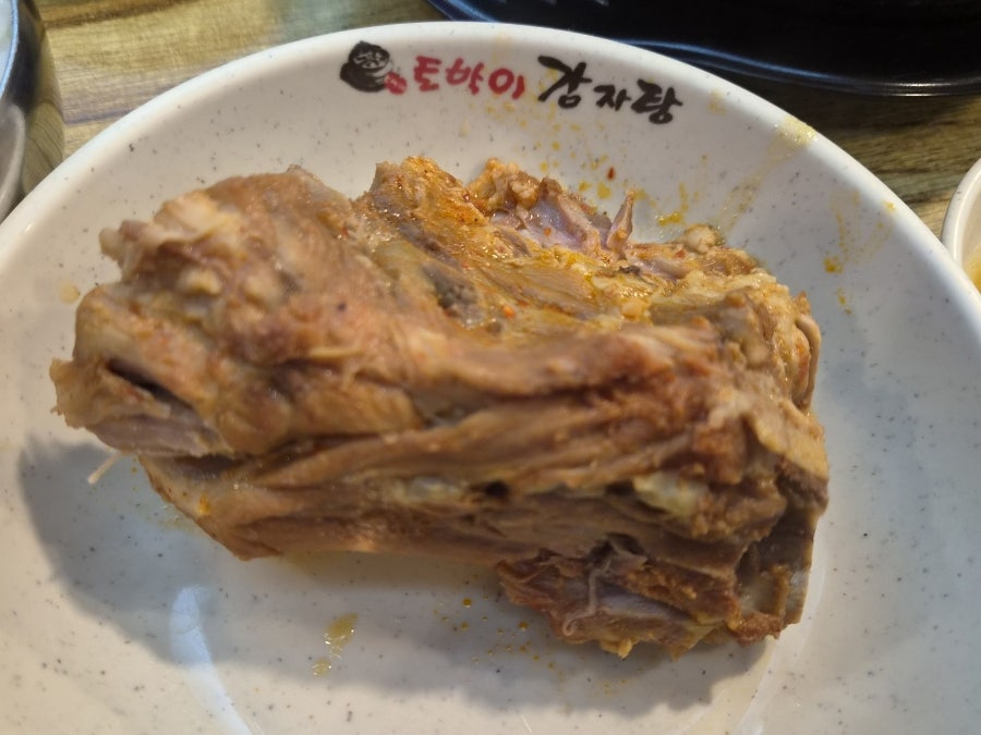 토박이감자탕 원당본점 사진 6
