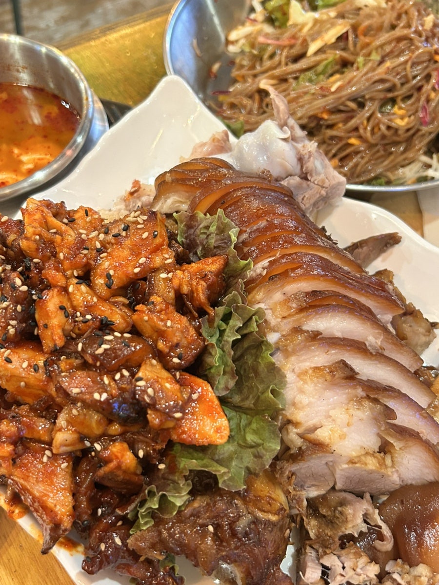 송이족발 본점 사진 1