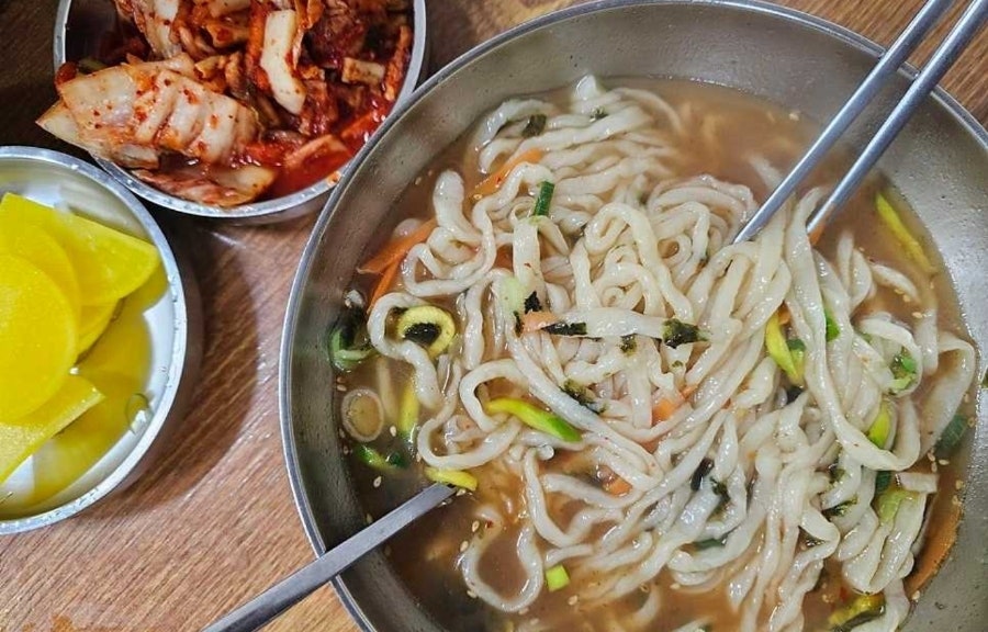 홍두깨손칼국수 신기점 사진 4
