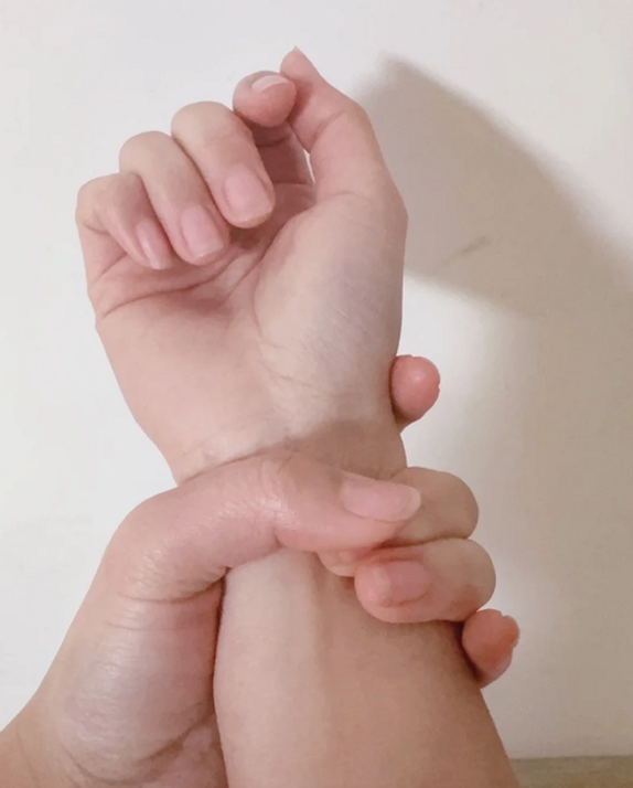 내관혈 위치 이런 증상에 도움됩니다