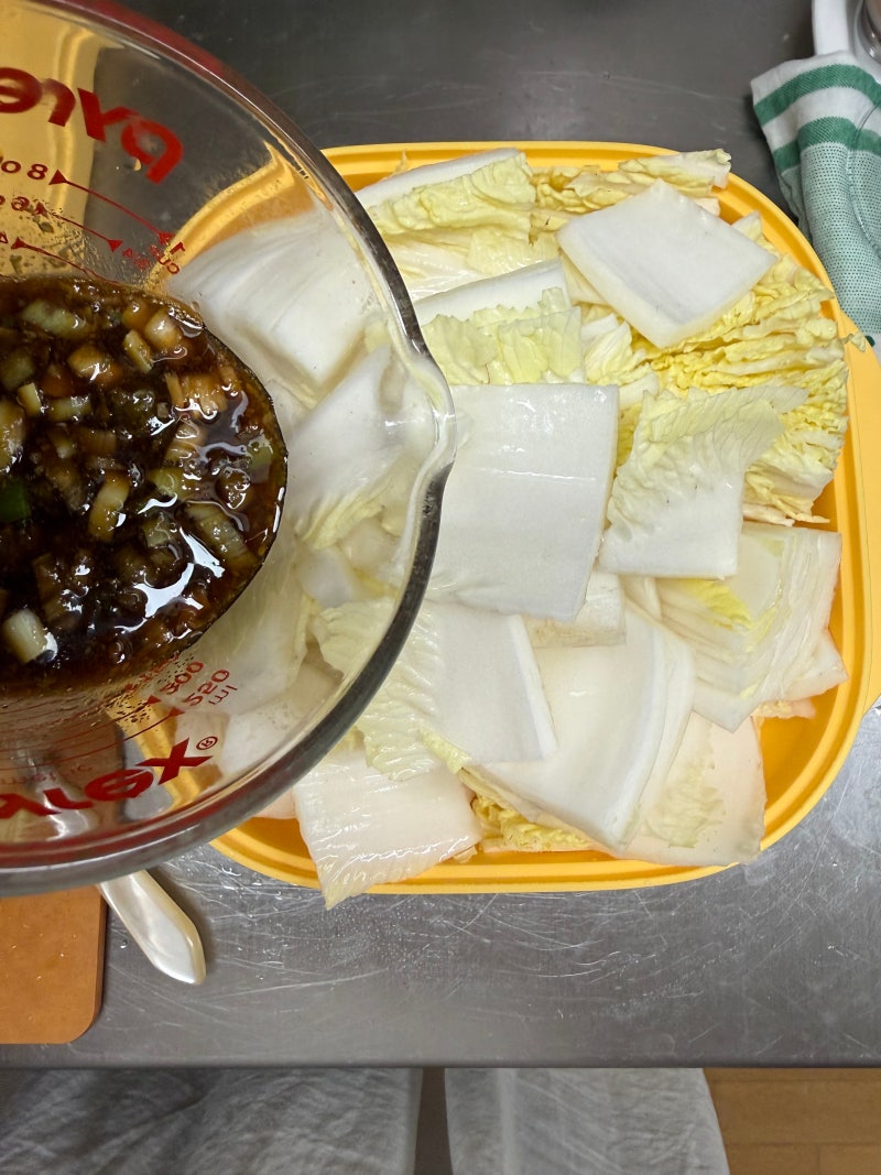 실리만 실리콘 찜기 활용 | 우삼겹 야채찜, 전자레인지로 만드는 건강한 여름 식단