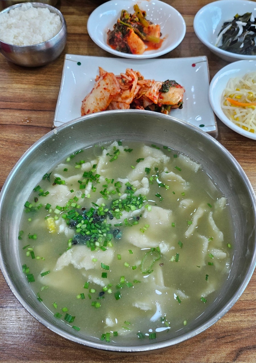 사평다슬기수제비 사진 5