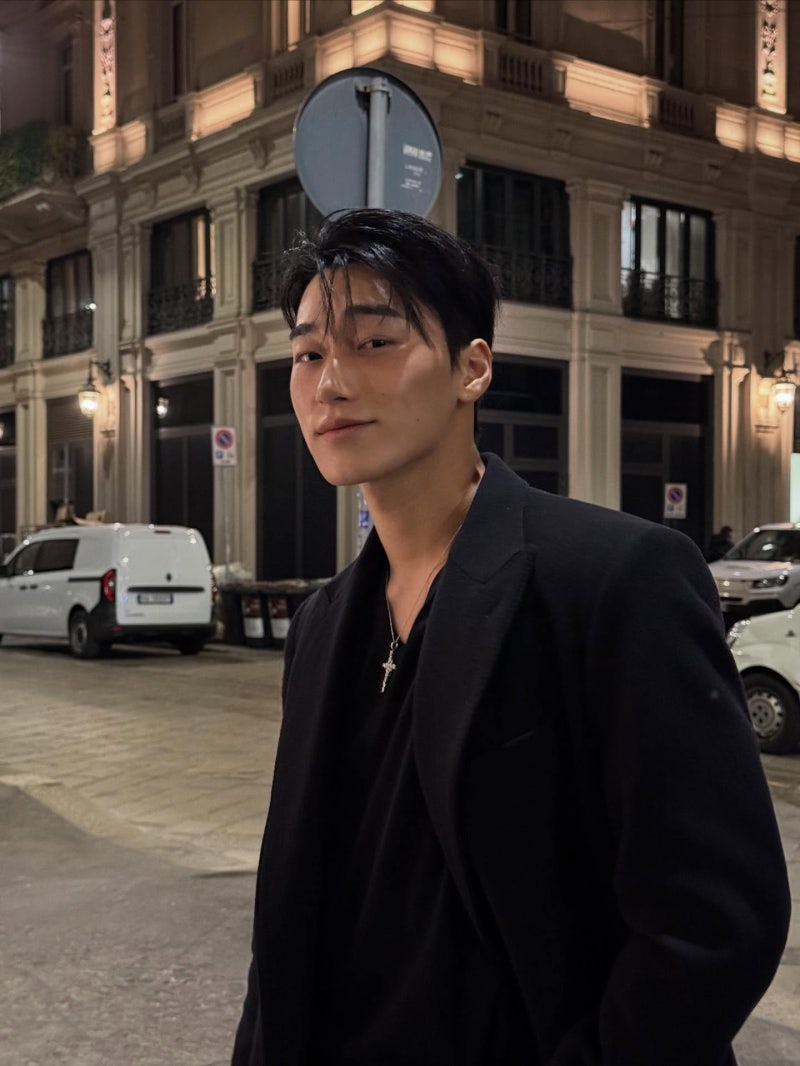 로판 소설 찢고 나온 ‘실존판 북부대공’ 에이티즈 최산 근황, 요즘 알고리즘 점령한 살벌....