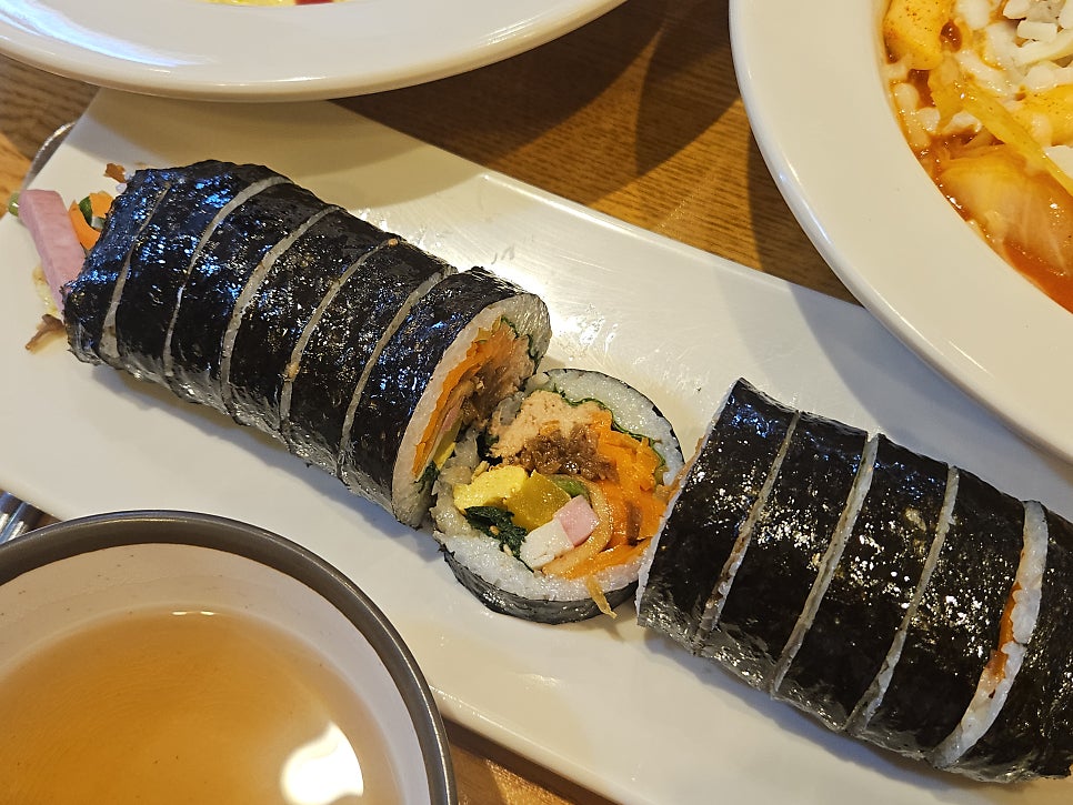 맘스터치 웅진플레이도시점 사진 6